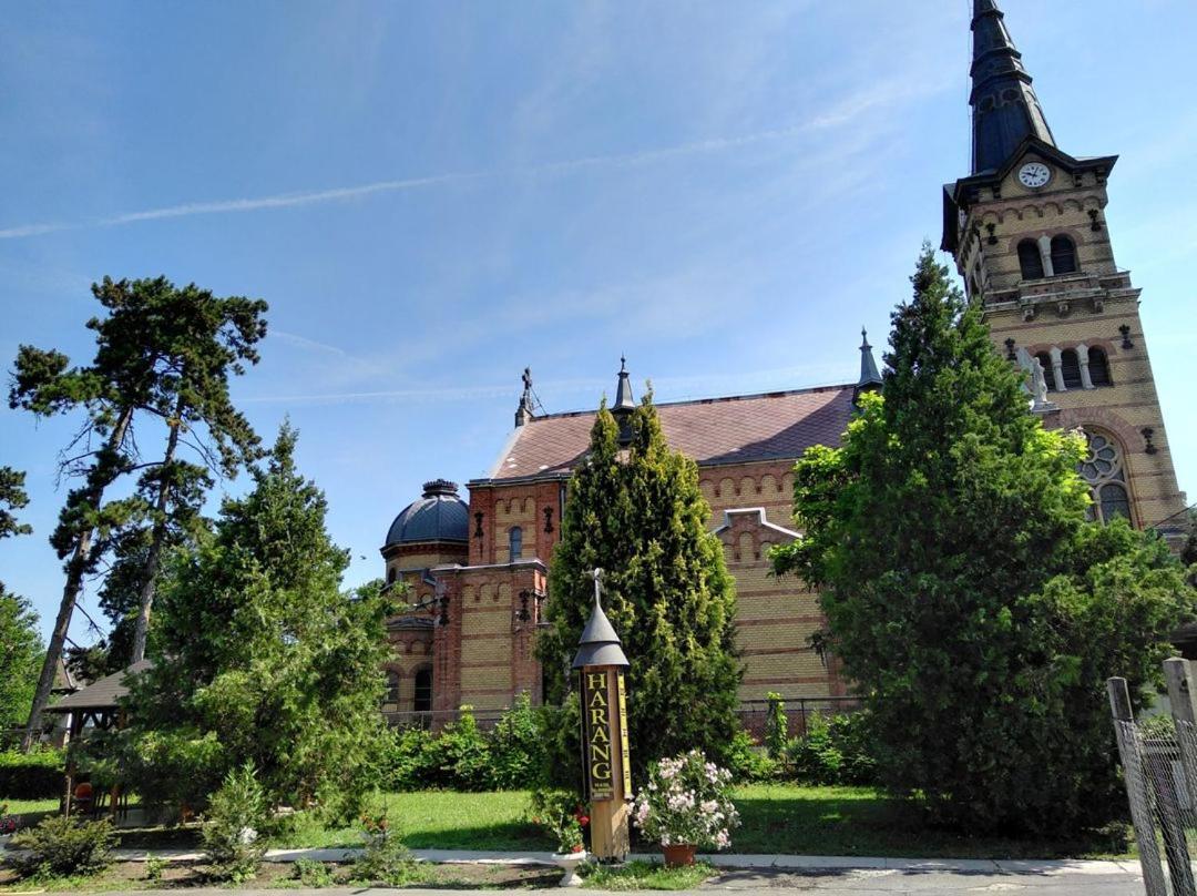 Gyomaendrőd Harang Panzio Bed & Breakfast エクステリア 写真