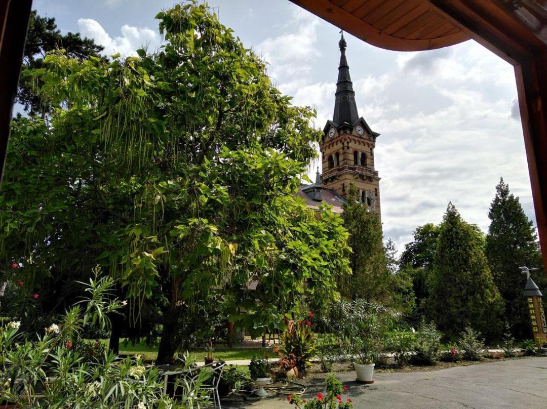 Gyomaendrőd Harang Panzio Bed & Breakfast エクステリア 写真